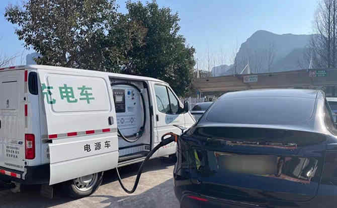 梁平区汽车搭电