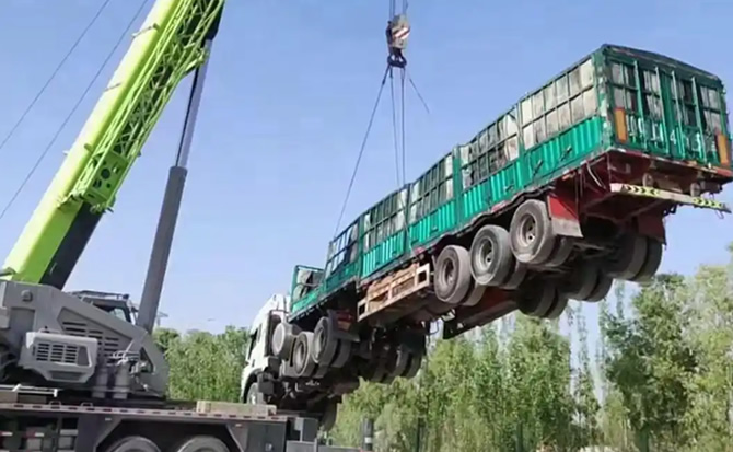 梁平区道路脱困救援案例